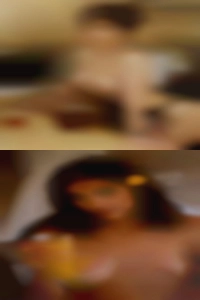 Carry gorgeous pussy NC swingers.